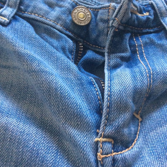 Abercrombie Light Denim Jeans - Picture 3 of 7